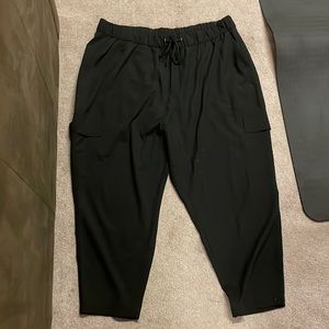 Old navy- black cargo pant